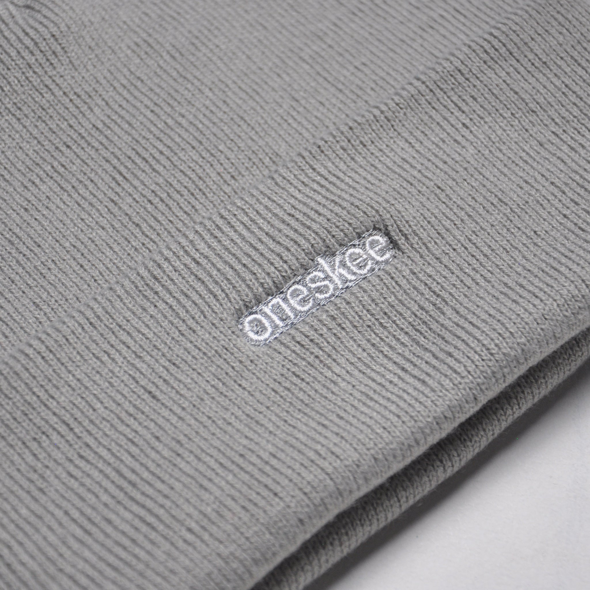 Essential Logo Beanie, Light Grey