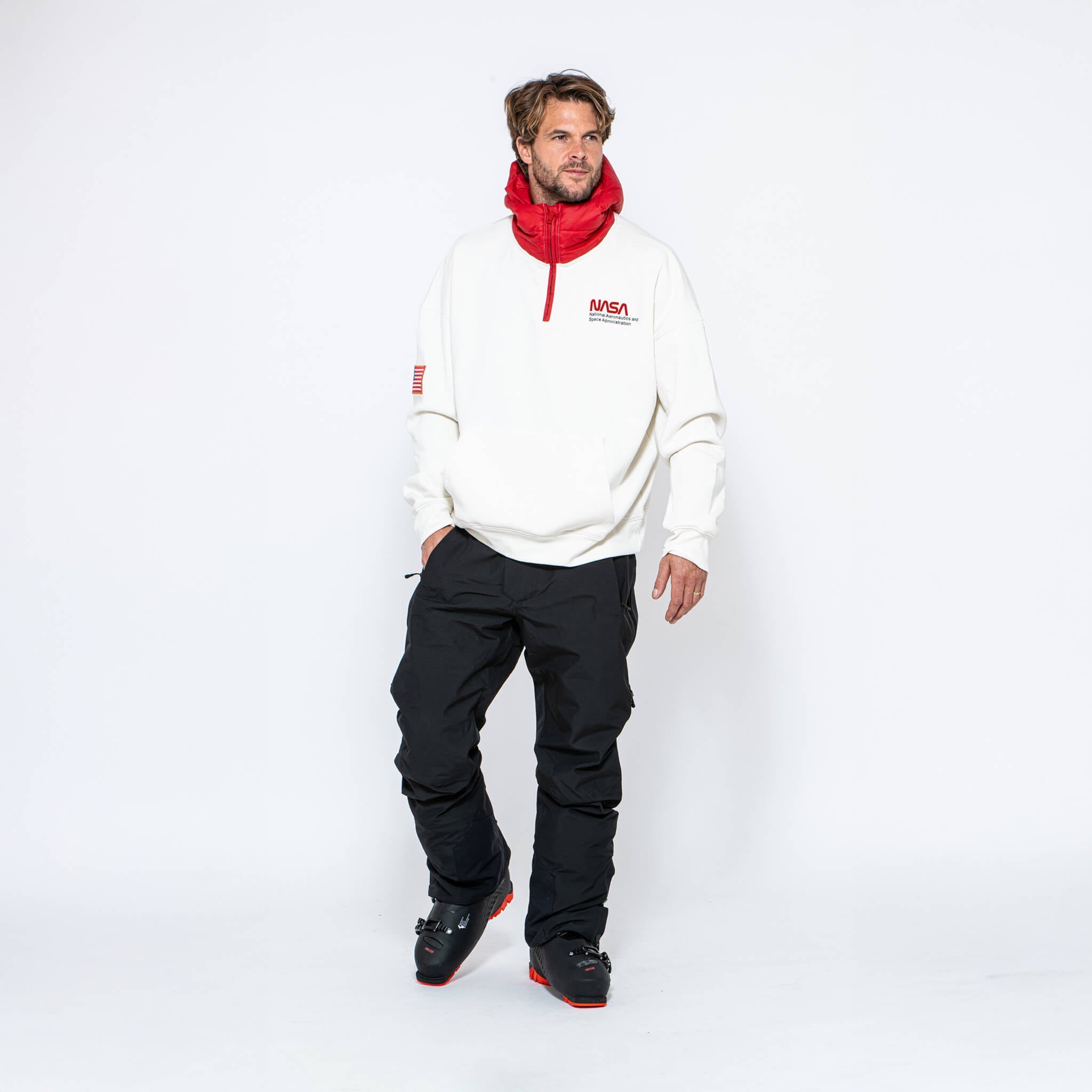 WR Puffer Hoodie, White NASA - Oneskee US
